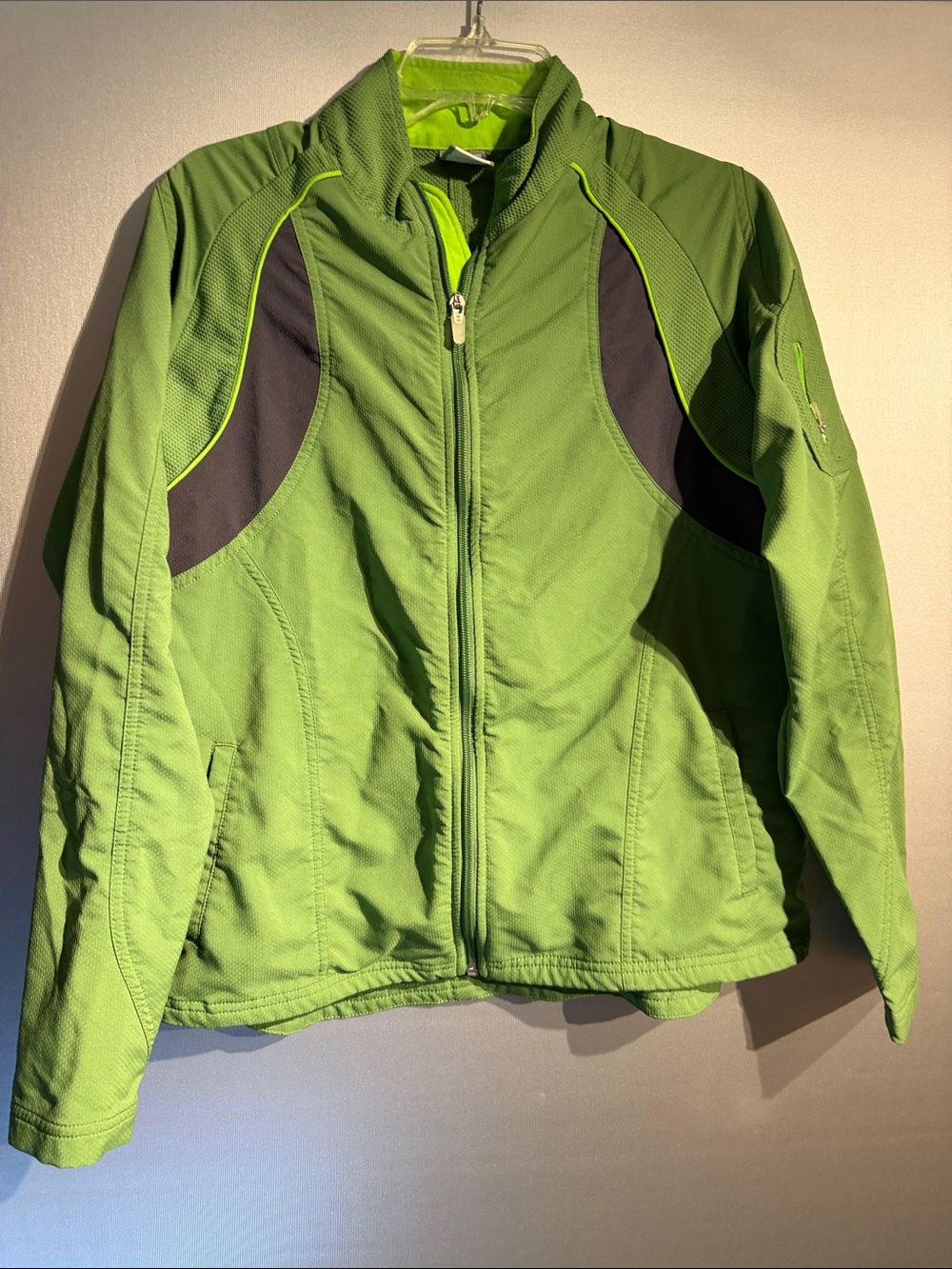 Nike kids dryfit jacket size XL